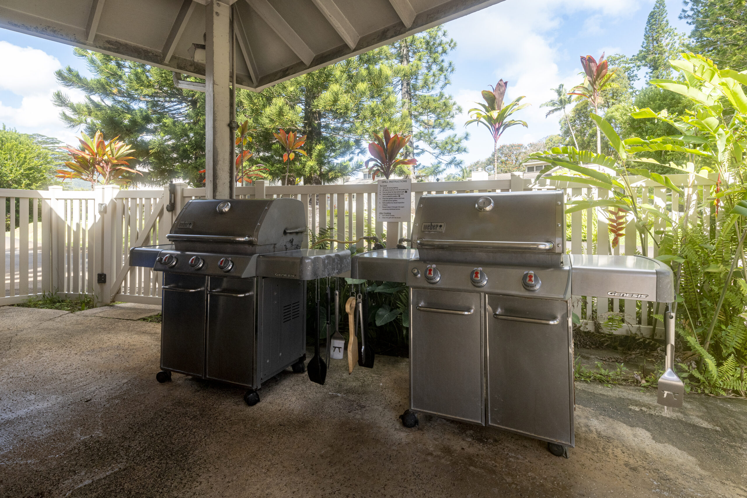 makai club resort photo of exterior covered bbq area