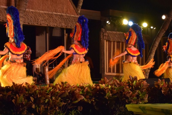 luau at night with hula dancers