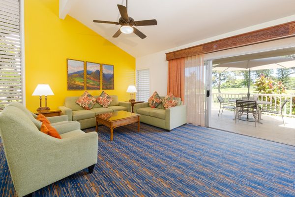 2bd cottage living room